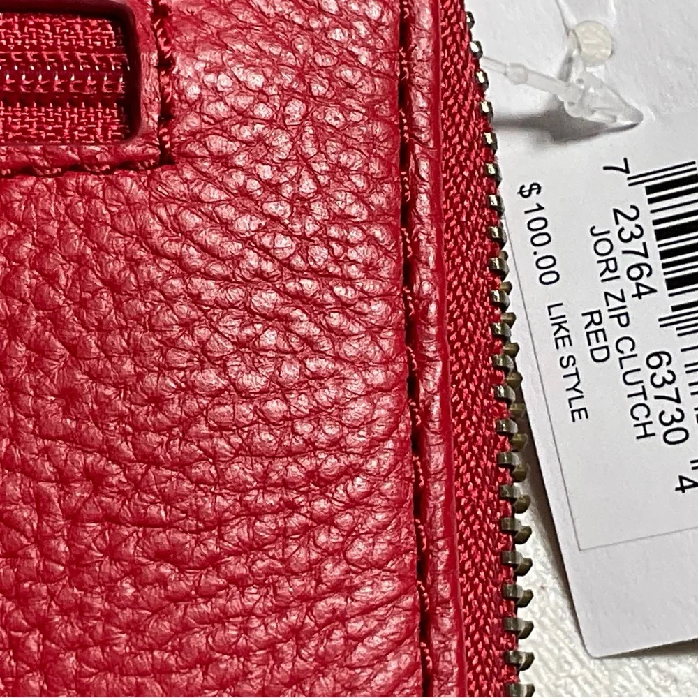 Fossil Jodi Zip Clutch RFID red pebbled leather Wallet. NWT.